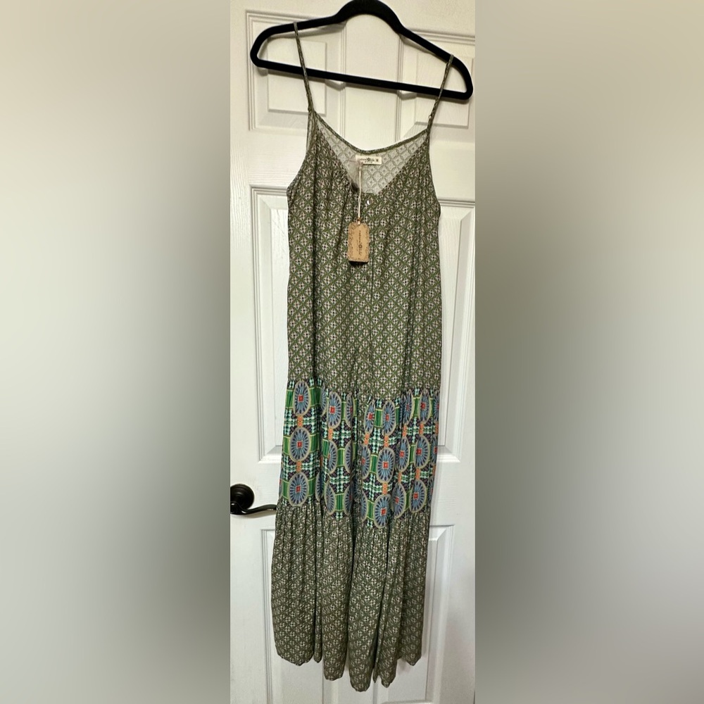 NATURAL LIFE Green and Multicolor Maxi Skirt Size M